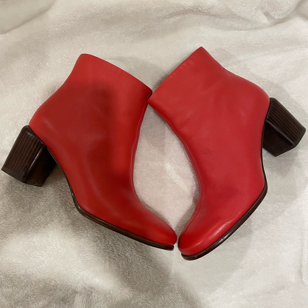 Maggie Womens Leather Square Toe Ankle Boots